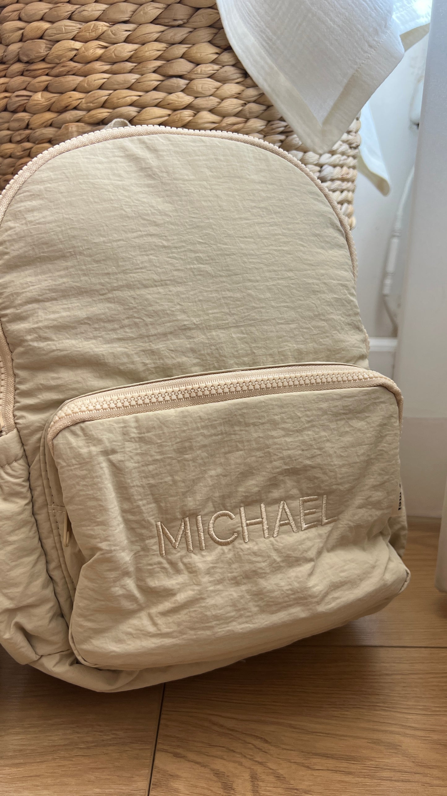 תיק גן קרם- MICHAEL