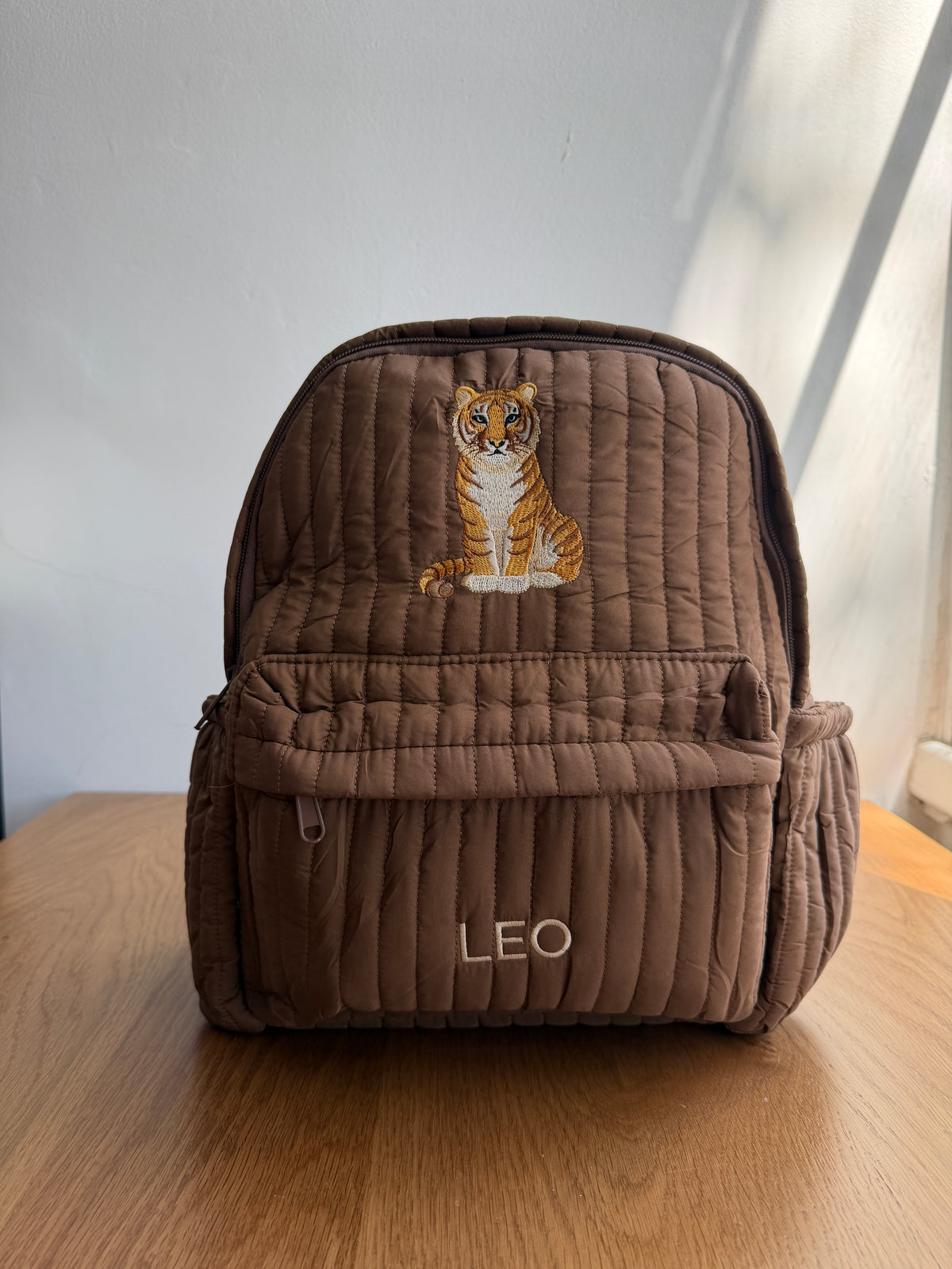 תיק גן חום נמר- LEO