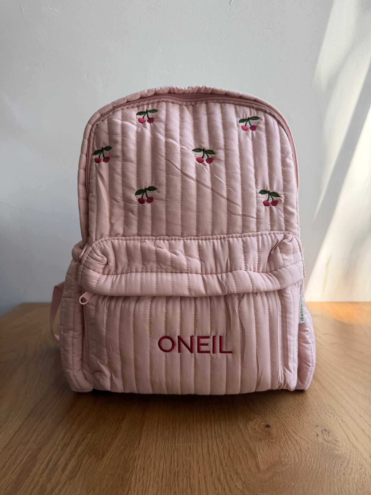תיק גן ורוד דובדבן- ONEIL